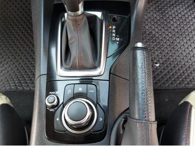 2014 Mazda 3 2.0 SP Sports AT 7456-145 5ประตู Active Driving Display เบาะหนังทูโทน ไม่เคยติดแก็ส สวยพร้อมใช้ เอกสารครบพร้อมโอน เพียง 399000 บาท ซื้อสดไม่มี Vat7% เครดิตดีจัดได้474000 รูปที่ 8